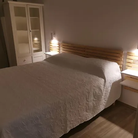 The Little Terrace Flat Apartment *