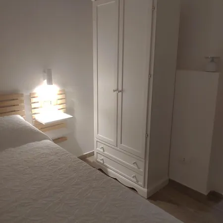 The Little Terrace Flat Apartment