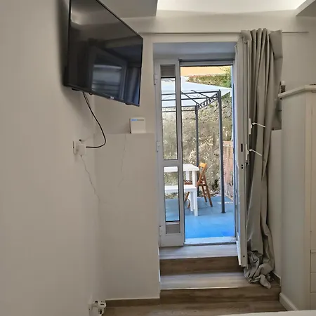 The Little Terrace Flat Apartment La Spezia