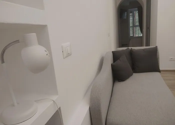 The Little Terrace Flat Apartment La Spezia